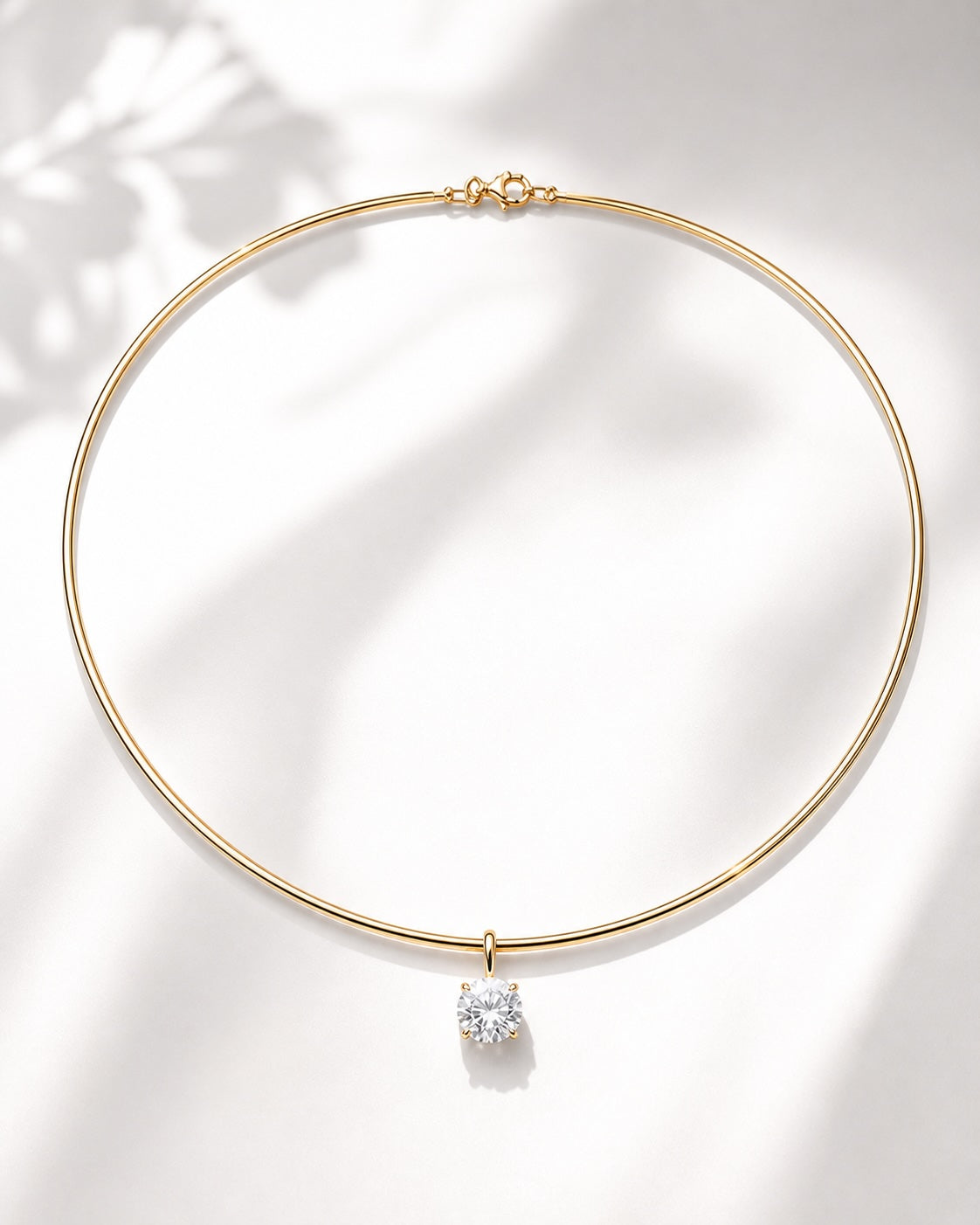 Round Lab Diamond Pendant with Omega Chain 18K Gold IGI Certificate