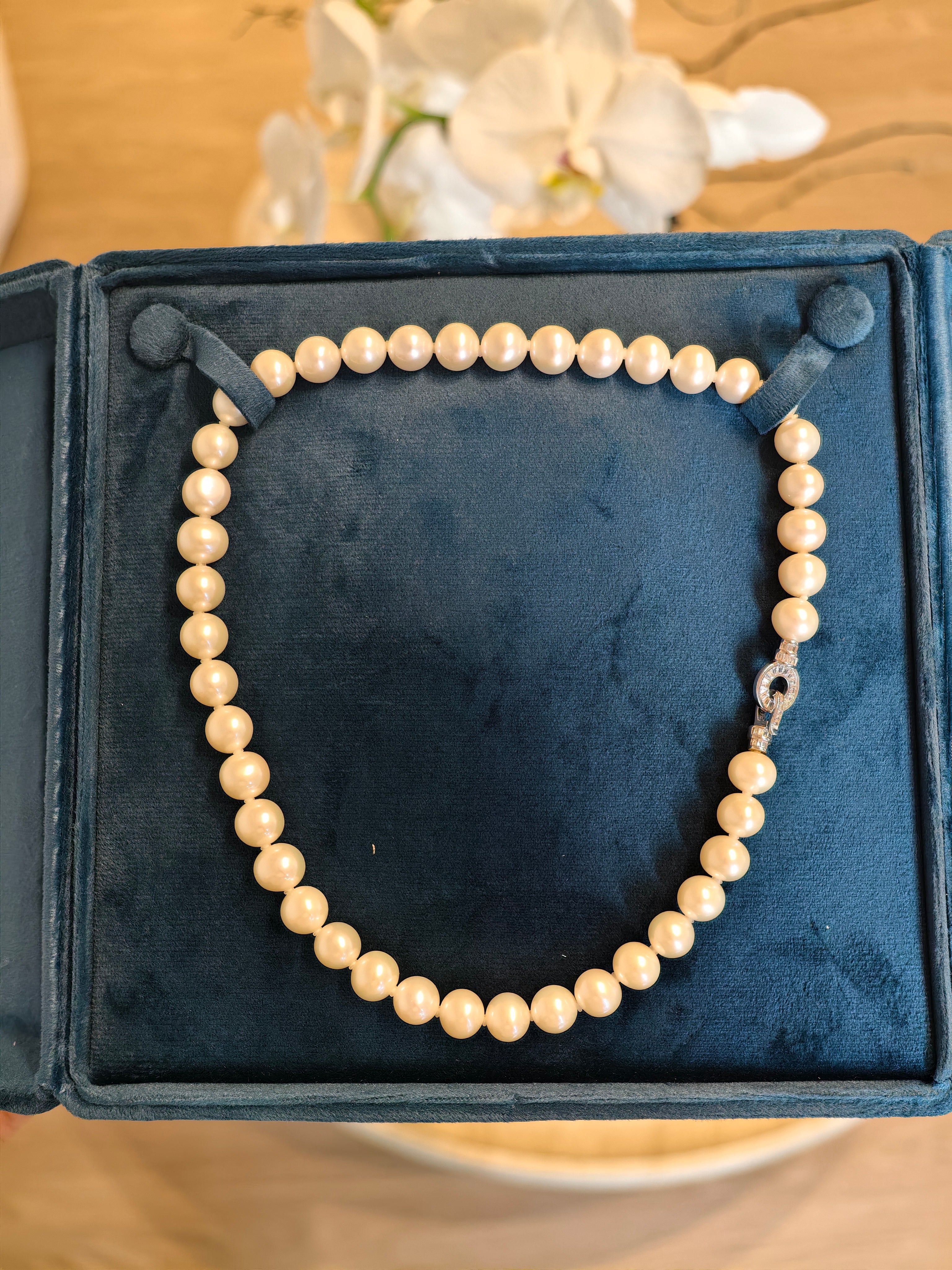 11mm Freshwater Pearl Necklace — Aurora Grade (Highest Quality), GUILD Certified