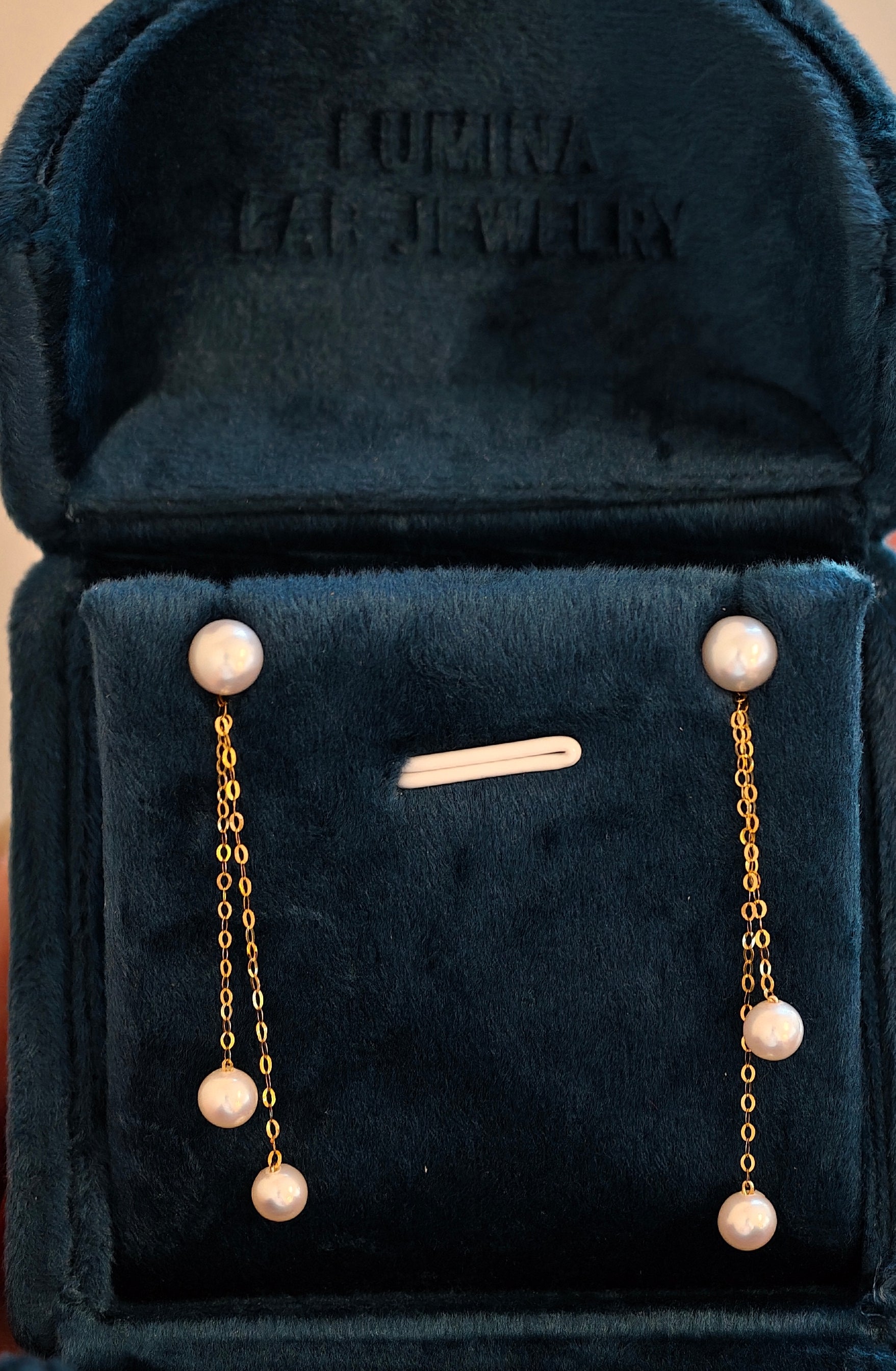 18K Yellow Gold Freshwater Pearl Earrings